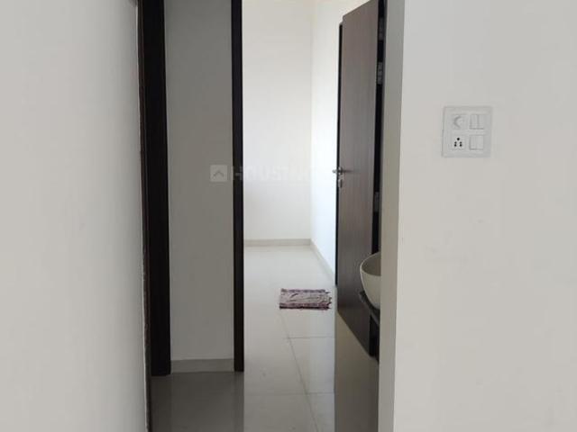 2 BHK Apartment in Mundhwa for rent Pune. The reference number is 20808893