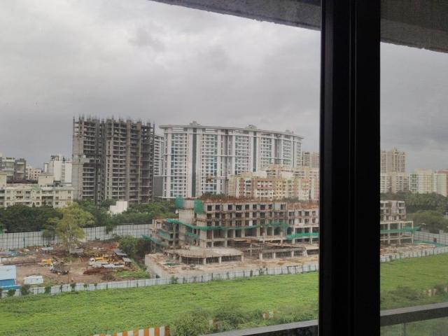 2 BHK Apartment in Mundhwa for rent Pune. The reference number is 20919782