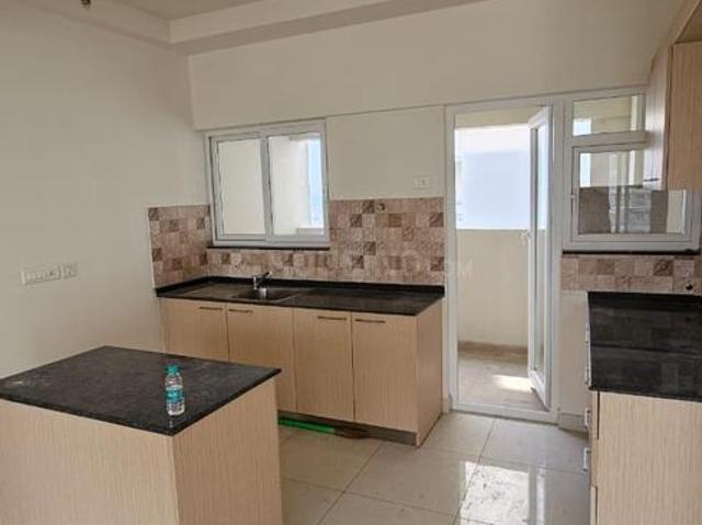 2 BHK Apartment in Mundhwa for rent Pune. The reference number is 20911004