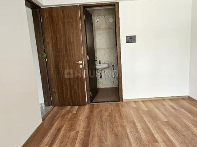 2 BHK Apartment in Mundhwa for rent Pune. The reference number is 20966194