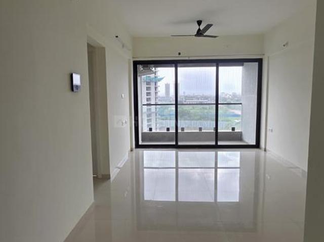 2 BHK Apartment in Mundhwa for rent Pune. The reference number is 21006704