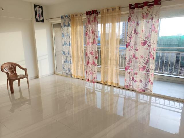 2 BHK Apartment in Mundhwa for rent Pune. The reference number is 21057303