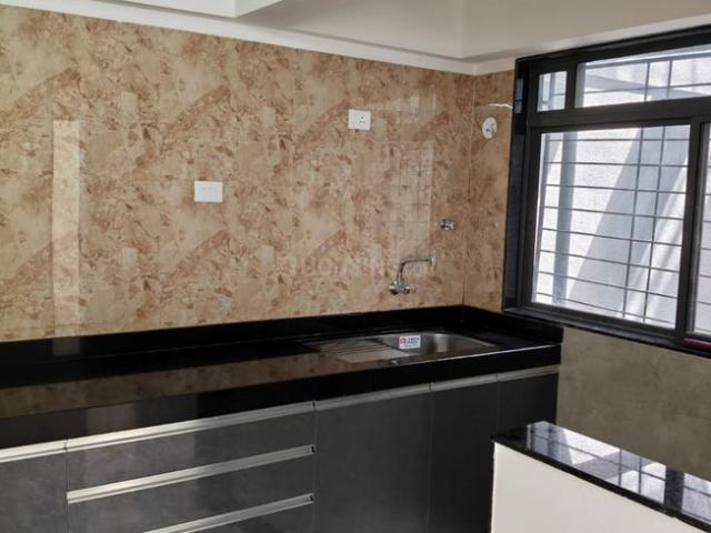 2 BHK Apartment in Mundhwa for rent Pune. The reference number is 21141212