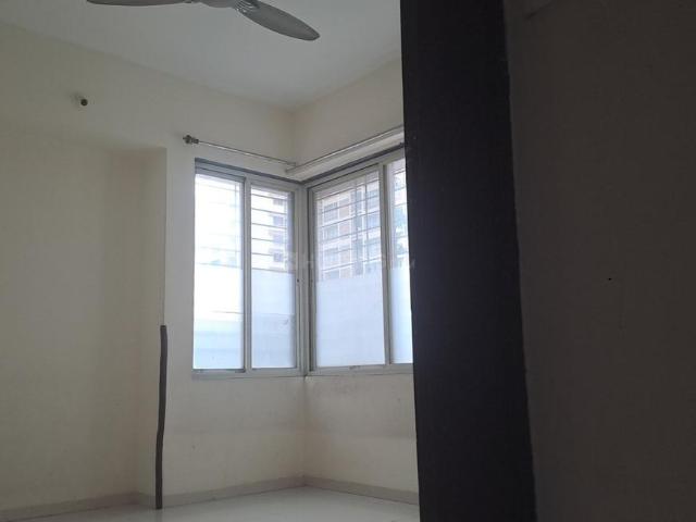 2 BHK Apartment in Mundhwa for rent Pune. The reference number is 21152427