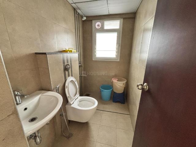 2 BHK Apartment in Mundhwa for rent Pune. The reference number is 21169902