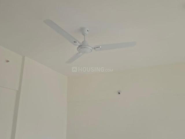 2 BHK Apartment in Mundhwa for rent Pune. The reference number is 21195823