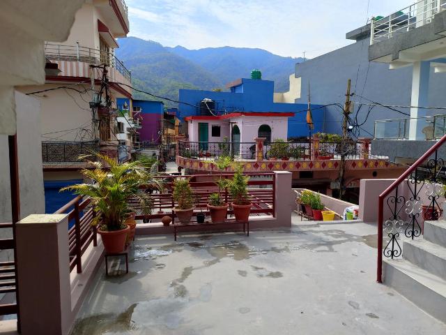 2 BHK Apartment in Muni Ki Reti for rent Rishikesh. The reference number is 21175623