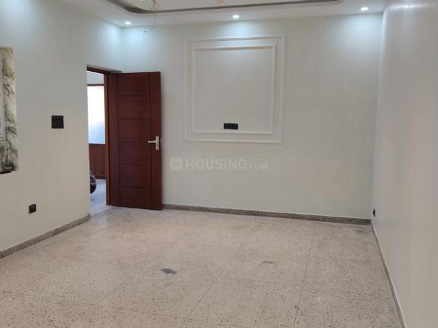 2 BHK Apartment in Munirka for rent New Delhi. The reference number is 19579033