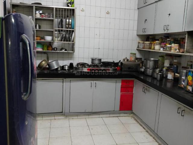 2 BHK Apartment in Munirka for rent New Delhi. The reference number is 20198130