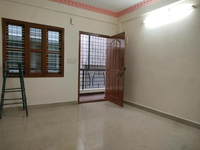 2 BHK Apartment in Munnekollal for rent Bengaluru. The reference number is 21042396