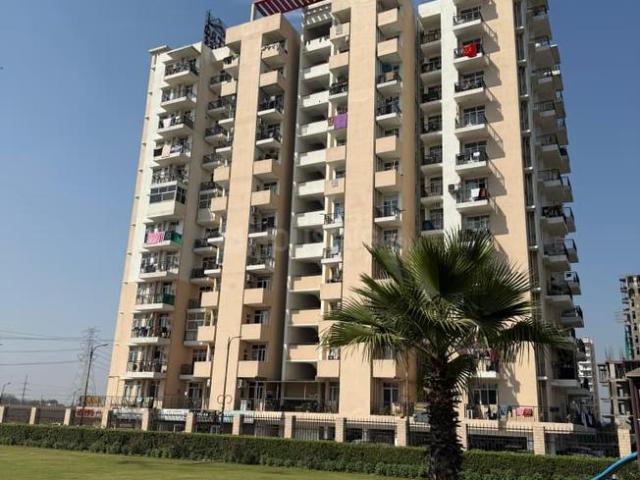 2 BHK Apartment in Basantpur Saitli for resale Ghaziabad. The reference number is 19763252
