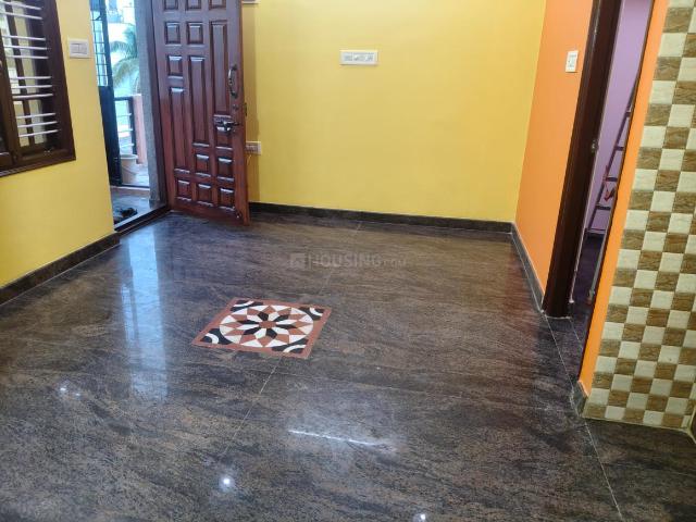 2 BHK Apartment in Murugeshpalya for rent Bengaluru. The reference number is 20857499
