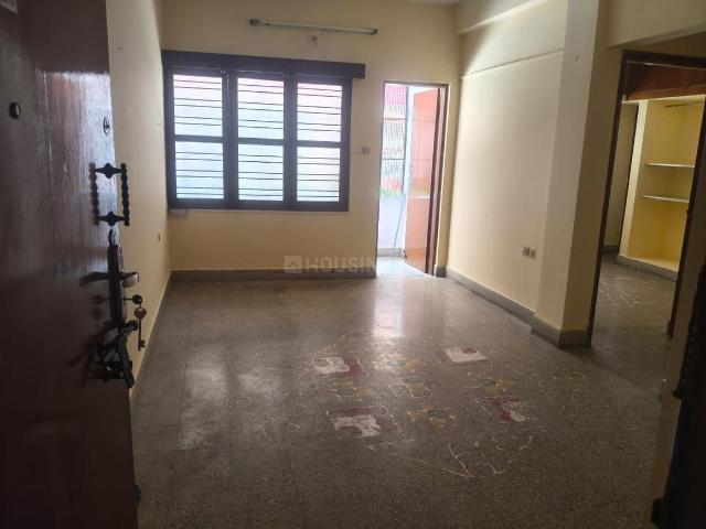 2 BHK Apartment in Murugeshpalya for rent Bengaluru. The reference number is 21236615