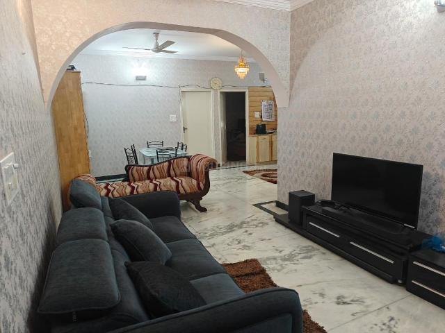 2 BHK Apartment in Murugeshpalya for rent Bengaluru. The reference number is 21237296