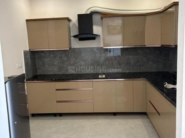 2 BHK Apartment in Mussoorie Road for rent Dehradun. The reference number is 21377461