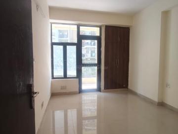 2 BHK Apartment in Noida Extension for rent Greater Noida. The reference number is 12438028