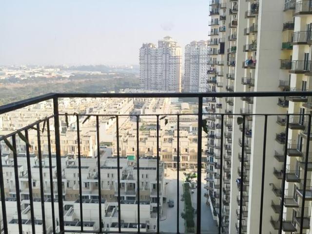 2 BHK Apartment in Noida Extension for rent Greater Noida. The reference number is 18997329