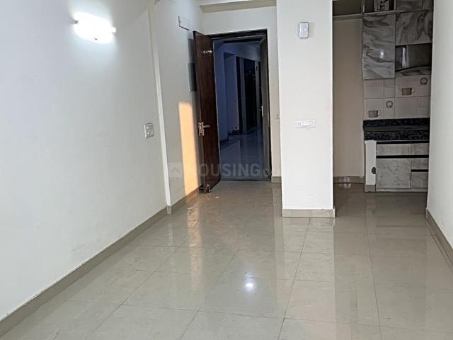 2 BHK Apartment in Noida Extension for rent Greater Noida. The reference number is 19446434