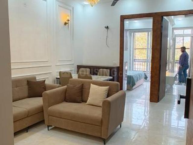 2 BHK Apartment in Noida Extension for rent Greater Noida. The reference number is 19735953