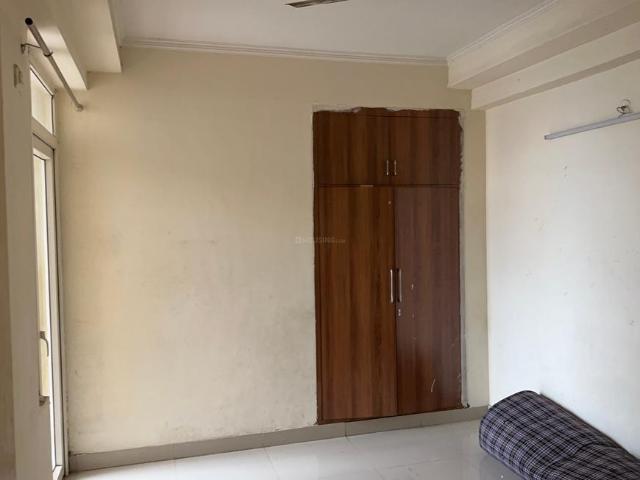 2 BHK Apartment in Noida Extension for rent Greater Noida. The reference number is 19780598
