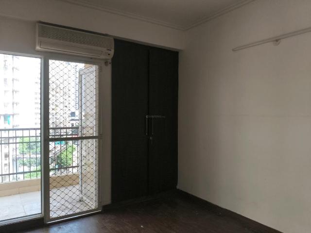 2 BHK Apartment in Noida Extension for rent Greater Noida. The reference number is 19885056