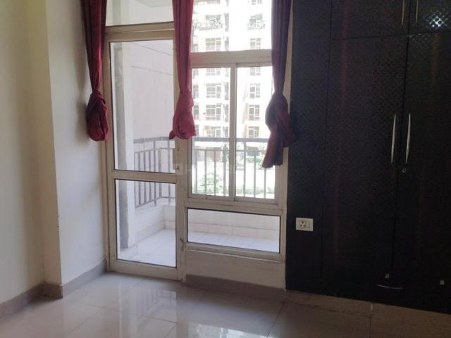 2 BHK Apartment in Noida Extension for rent Greater Noida. The reference number is 19958442
