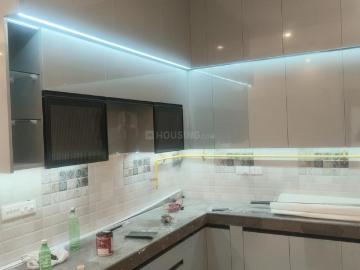 2 BHK Apartment in Noida Extension for rent Greater Noida. The reference number is 19288533