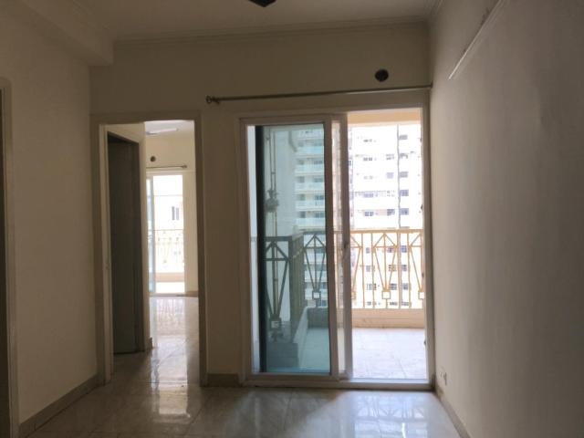 2 BHK Apartment in Noida Extension for rent Greater Noida. The reference number is 20445769