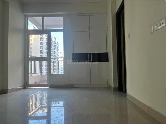 2 BHK Apartment in Noida Extension for rent Greater Noida. The reference number is 20493253