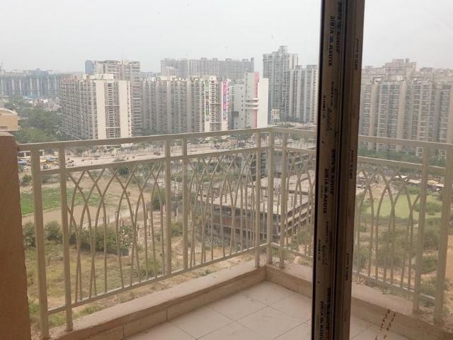2 BHK Apartment in Noida Extension for rent Greater Noida. The reference number is 20553013