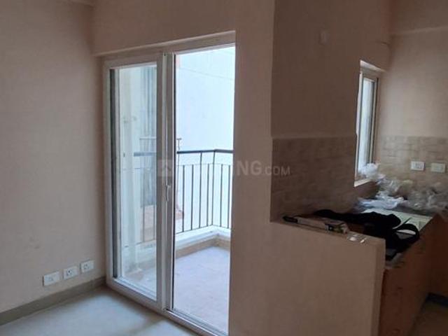 2 BHK Apartment in Noida Extension for rent Greater Noida. The reference number is 20662478