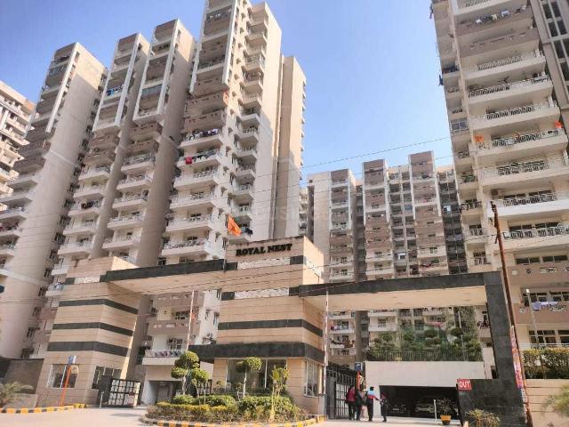 2 BHK Apartment in Noida Extension for rent Greater Noida. The reference number is 20672332