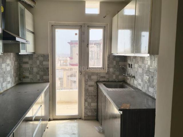 2 BHK Apartment in Noida Extension for rent Greater Noida. The reference number is 20705329