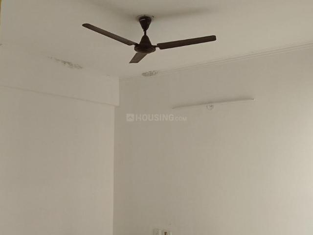 2 BHK Apartment in Noida Extension for rent Greater Noida. The reference number is 20781285