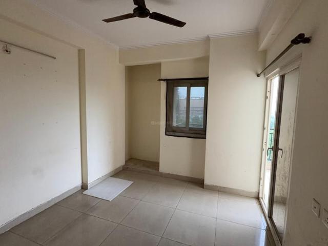 2 BHK Apartment in Noida Extension for rent Greater Noida. The reference number is 20797908