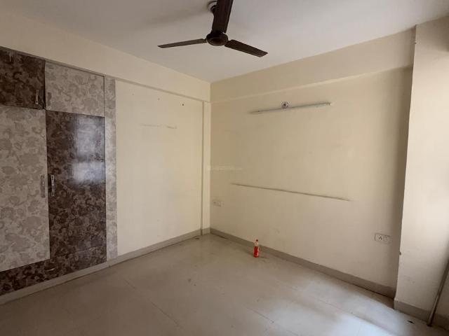 2 BHK Apartment in Noida Extension for rent Greater Noida. The reference number is 20832783