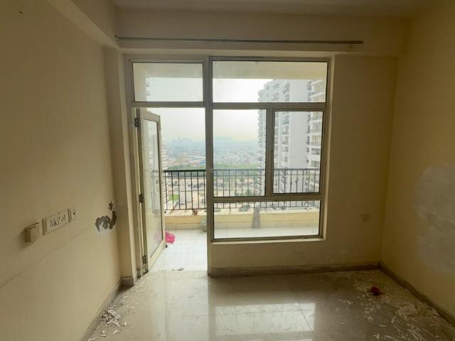 2 BHK Apartment in Noida Extension for rent Greater Noida. The reference number is 20833627