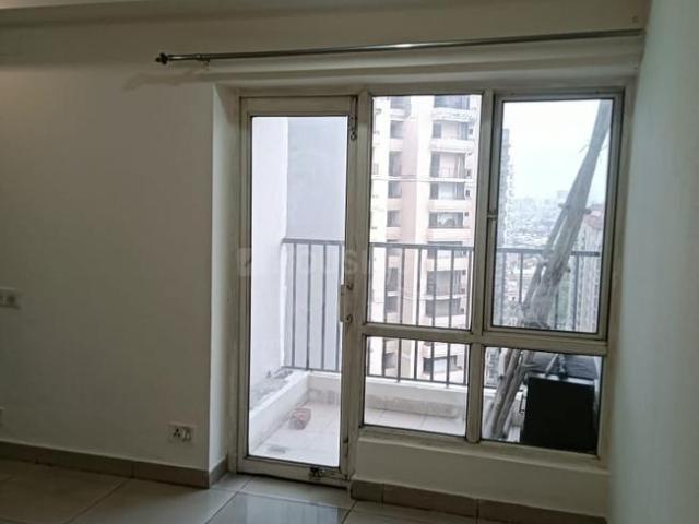 2 BHK Apartment in Noida Extension for rent Greater Noida. The reference number is 20895638