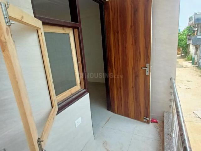 2 BHK Apartment in Noida Extension for rent Greater Noida. The reference number is 20907212