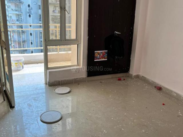 2 BHK Apartment in Noida Extension for rent Greater Noida. The reference number is 20916326