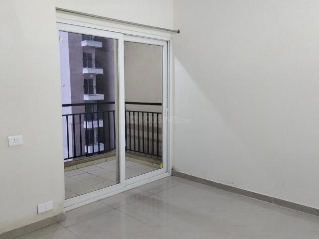 2 BHK Apartment in Noida Extension for rent Greater Noida. The reference number is 20920447