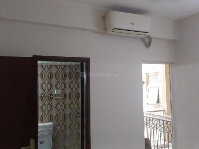 2 BHK Apartment in Noida Extension for rent Greater Noida. The reference number is 20929993