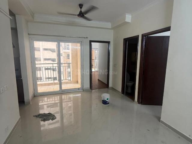2 BHK Apartment in Noida Extension for rent Greater Noida. The reference number is 20936199