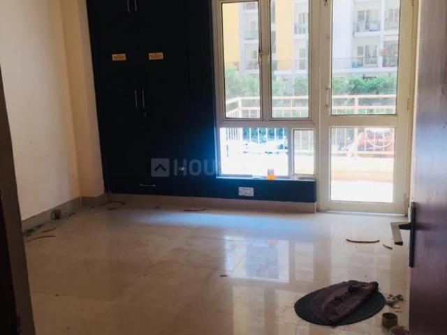 2 BHK Apartment in Noida Extension for rent Greater Noida. The reference number is 20945993