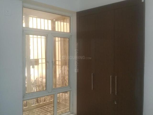 2 BHK Apartment in Noida Extension for rent Greater Noida. The reference number is 20954576