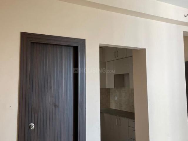 2 BHK Apartment in Noida Extension for rent Greater Noida. The reference number is 20961228