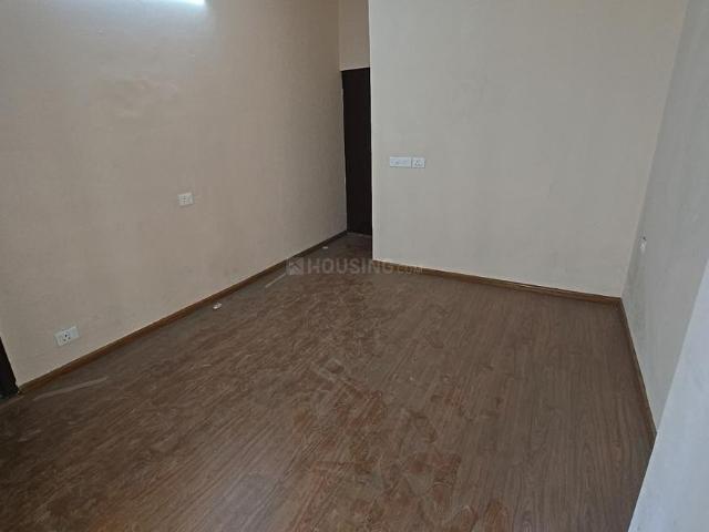 2 BHK Apartment in Noida Extension for rent Greater Noida. The reference number is 20370705