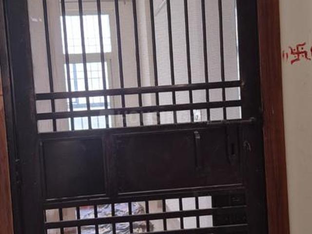 2 BHK Apartment in Noida Extension for rent Greater Noida. The reference number is 21005192