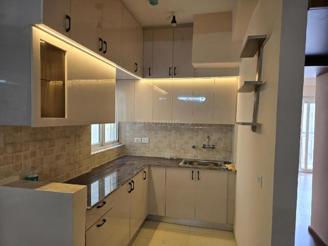 2 BHK Apartment in Noida Extension for rent Greater Noida. The reference number is 21021314