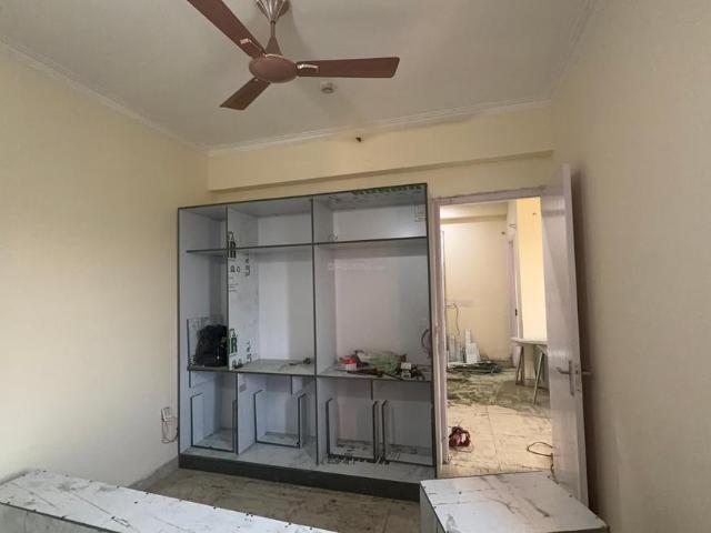 2 BHK Apartment in Noida Extension for rent Greater Noida. The reference number is 21048750